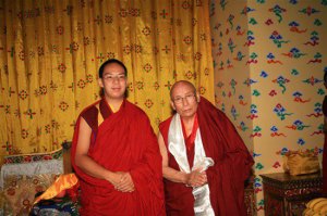 HH Gaden Trisur Lungrik Namgyal Rinpoche with Chinese Panchen